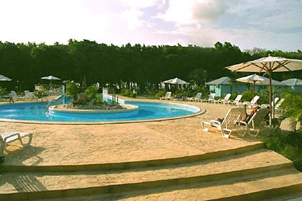 Marie-Galante, pool area at La Cohoba Hôtel